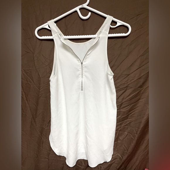 💄2 for 15$💄ARTIZIA WILFRED Material Sleevless Top Size Womens XXS US - Picture 3 of 5